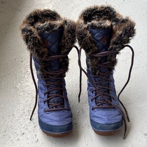Columbia Women's Blue Fur-Lined Winter Boots